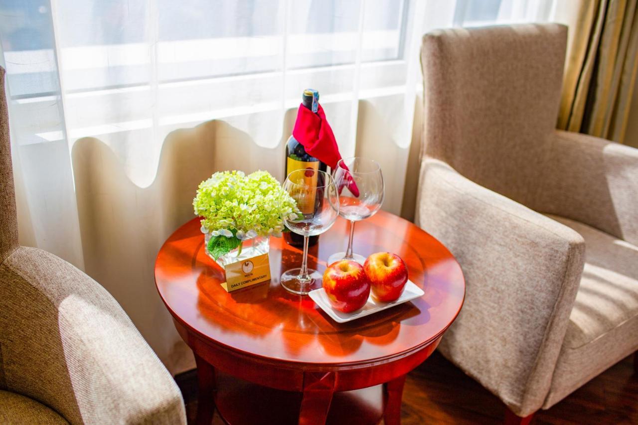 Nesta Ha Noi Hotel